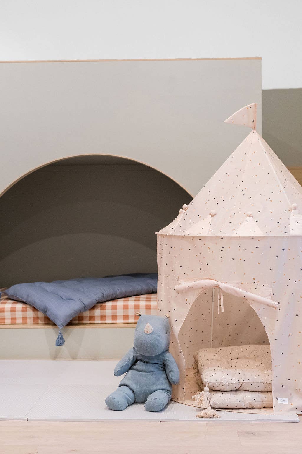 Recycled Fabric Terrazzo Play Tent Castle