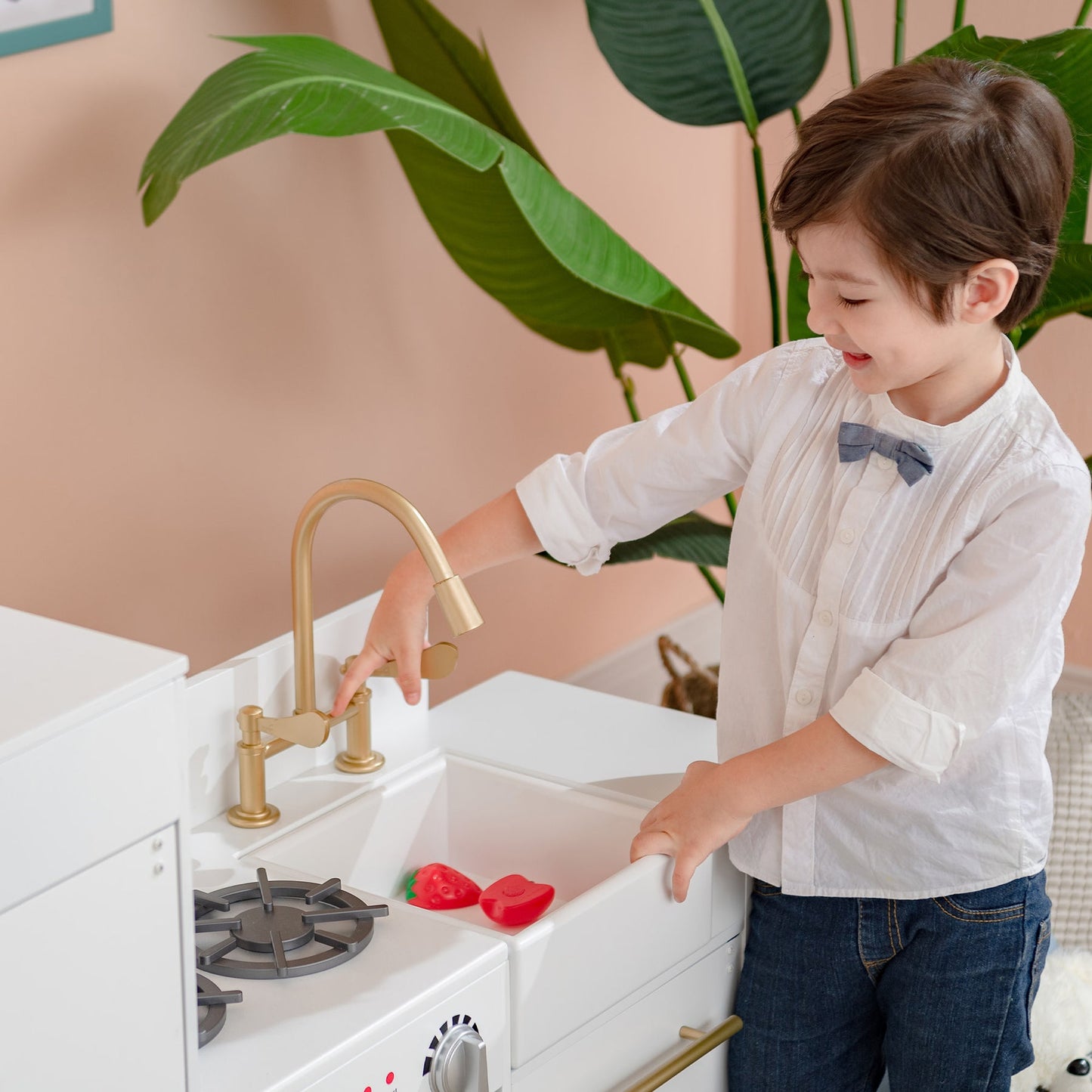Little Chef Modern Play Kitchen